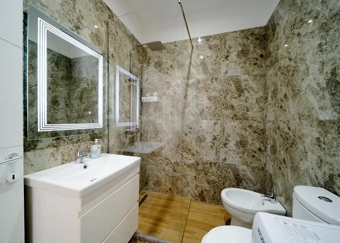 Apartamente Tirana 地拉那