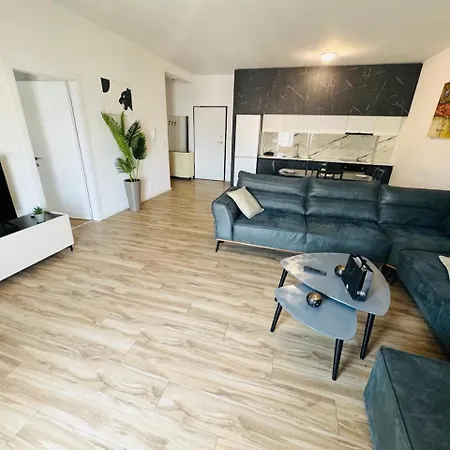 Apartamente Tirana *
